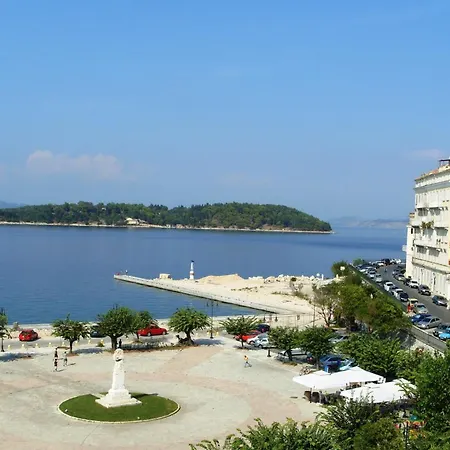 Hotel Konstantinoupolis 2*