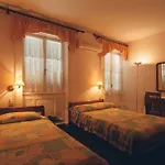 κωνσταντινούπολις 2* Corfu (city)