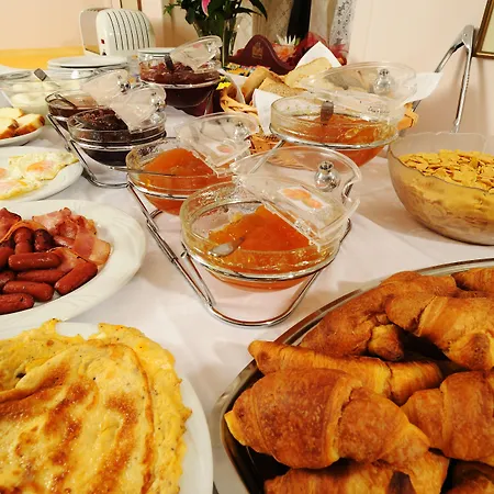 Konstantinoupolis فندق