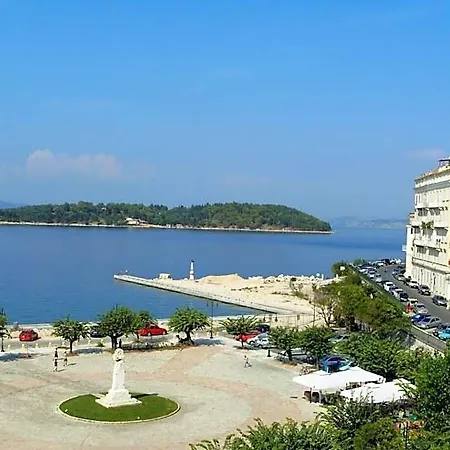 Konstantinoupolis Hotel