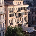 Konstantinoupolis 2*