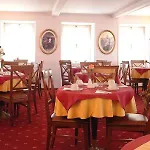 Hotel Konstantinoupolis 2*