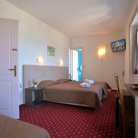 Konstantinoupolis Hotel