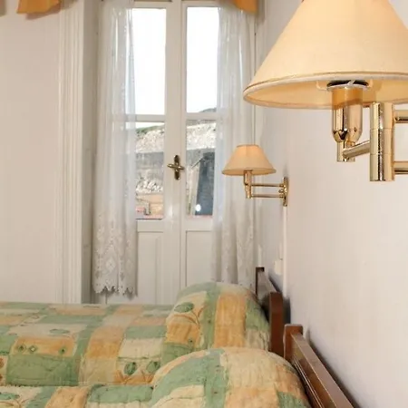 κωνσταντινούπολις 2* Corfu (city)